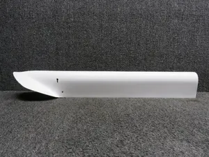 15566-001 Cirrus SR22 Nose Gear Strut Fairing